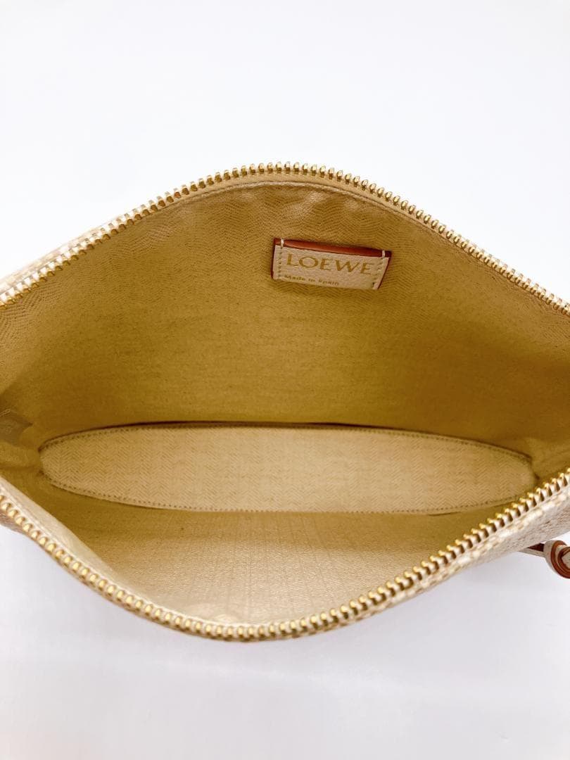 LOEWE オブロング アナグラム セカンドバッグ クラッチバッグ ポーチ