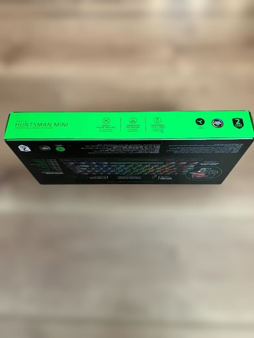 新品 Razer Huntsman Mini ゲーミングキーボード
