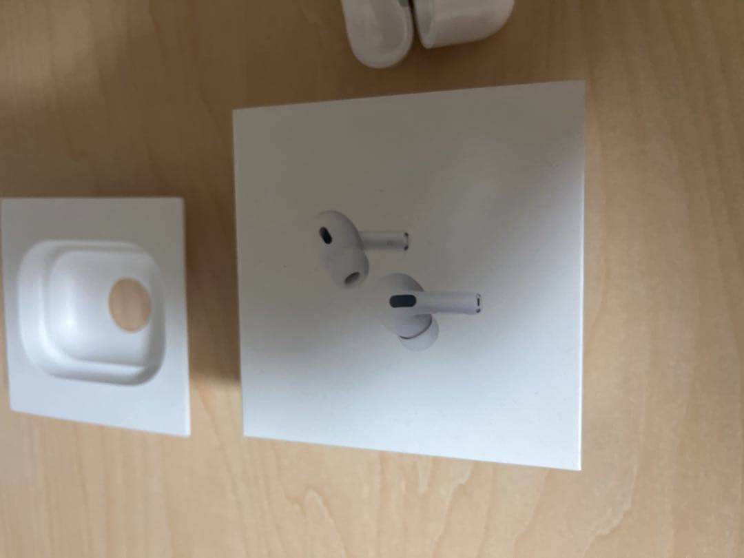 AirPods Pro 2 Lightning 正規品