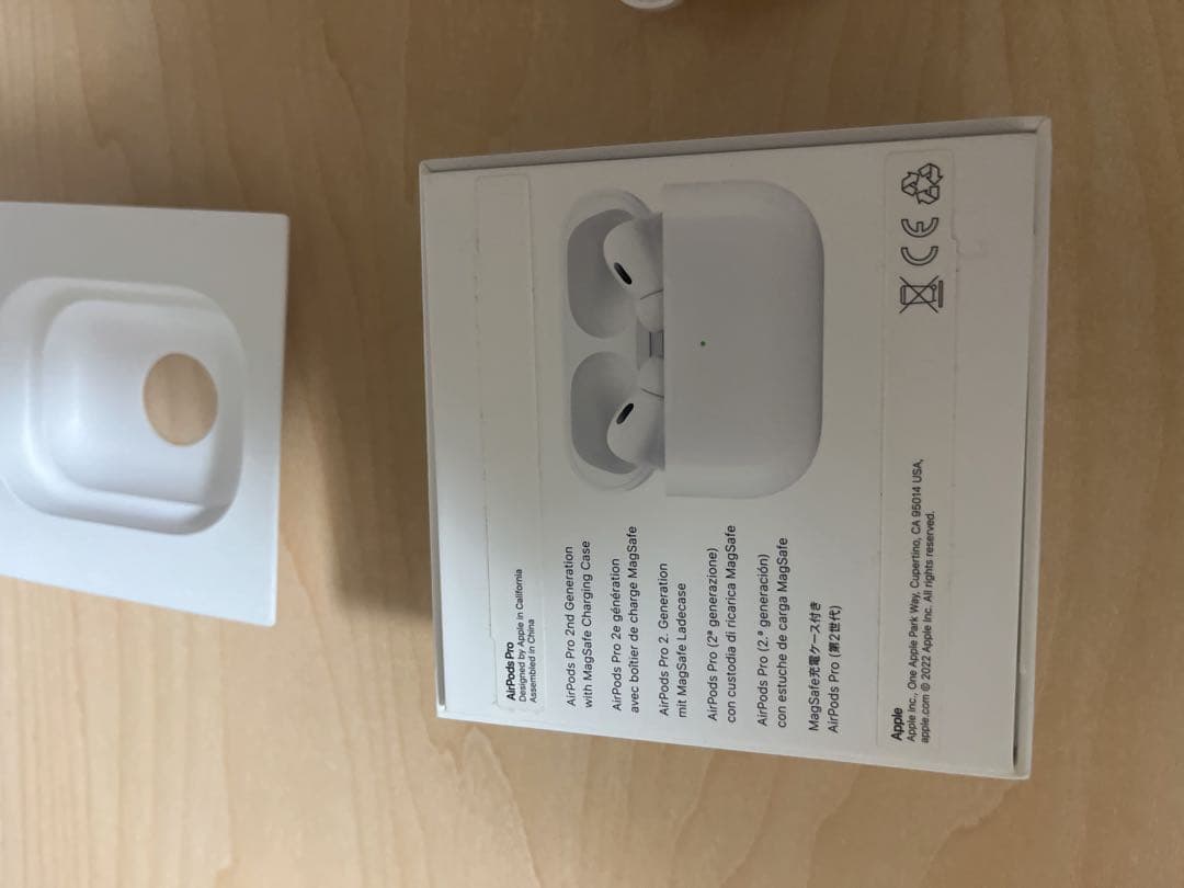 AirPods Pro 2 Lightning 正規品