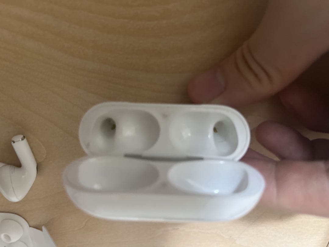AirPods Pro 2 Lightning 正規品