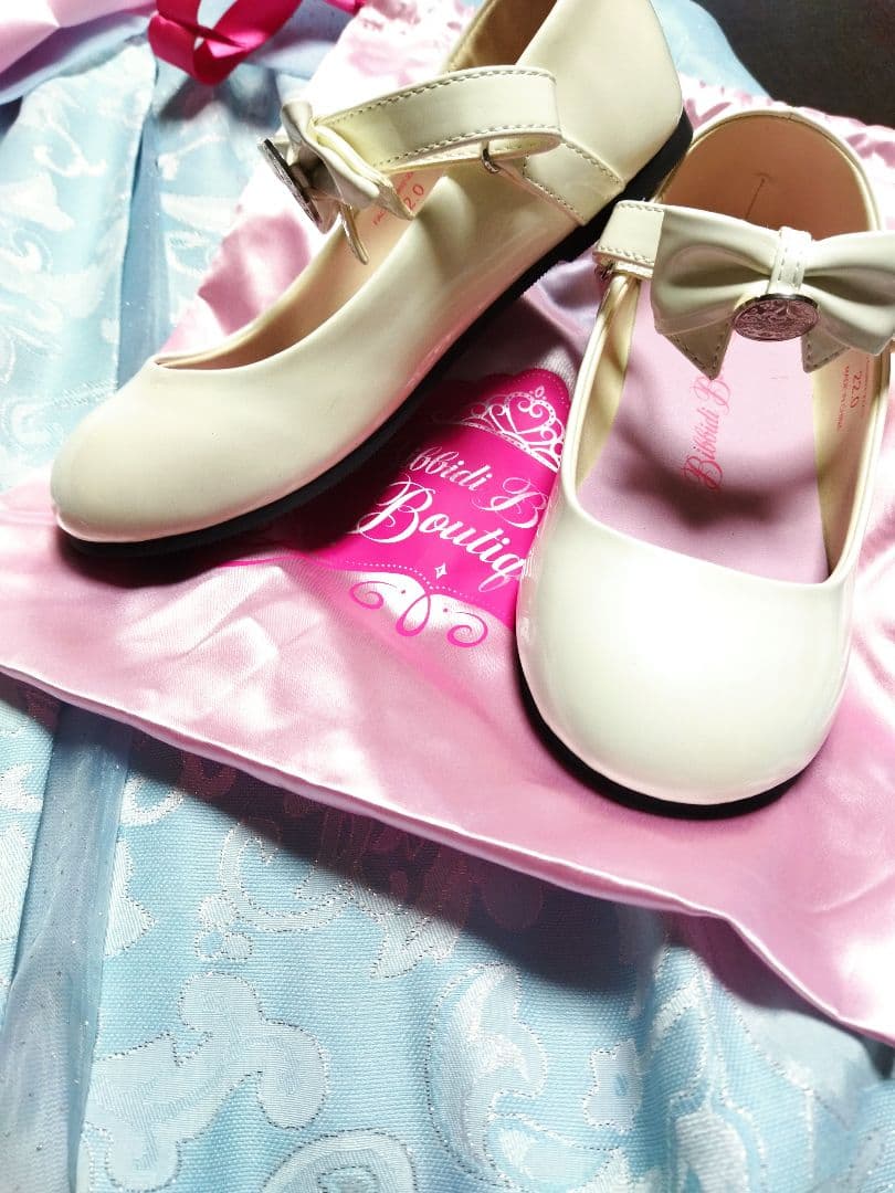 シンデレラドレス　130㎝　ビビディバビディブティック