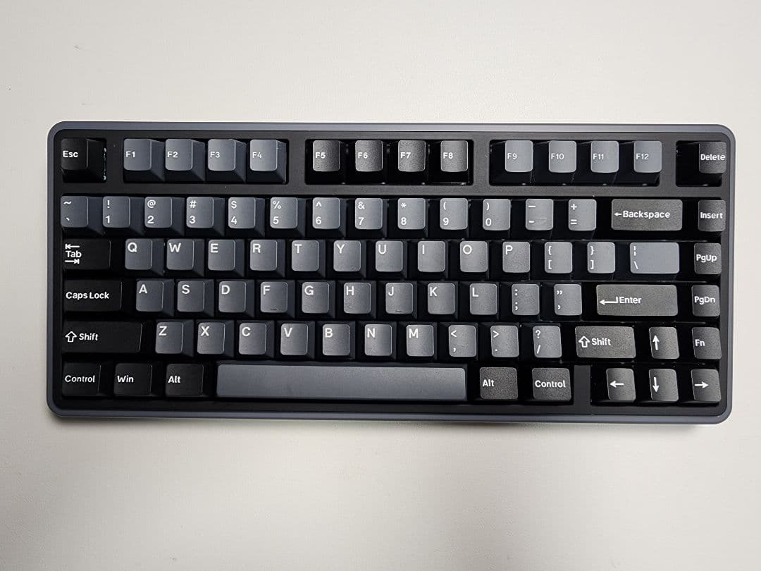 VARMILO MINILO 75HE　おまけ : Jade gaming 6個