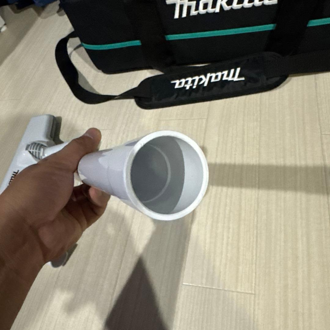 マキタ コードレス掃除機CL180 カプセル式 18V 本体のみ カバン付き