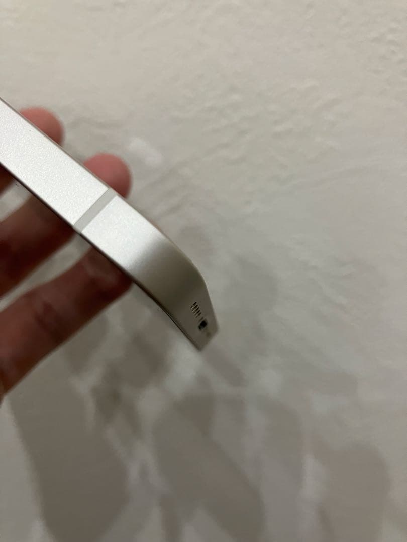 Apple iPhone 13 ホワイト 箱付き