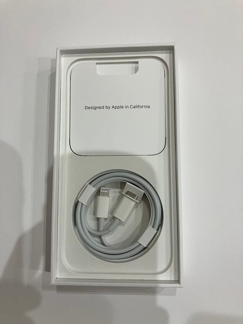 Apple iPhone 13 ホワイト 箱付き