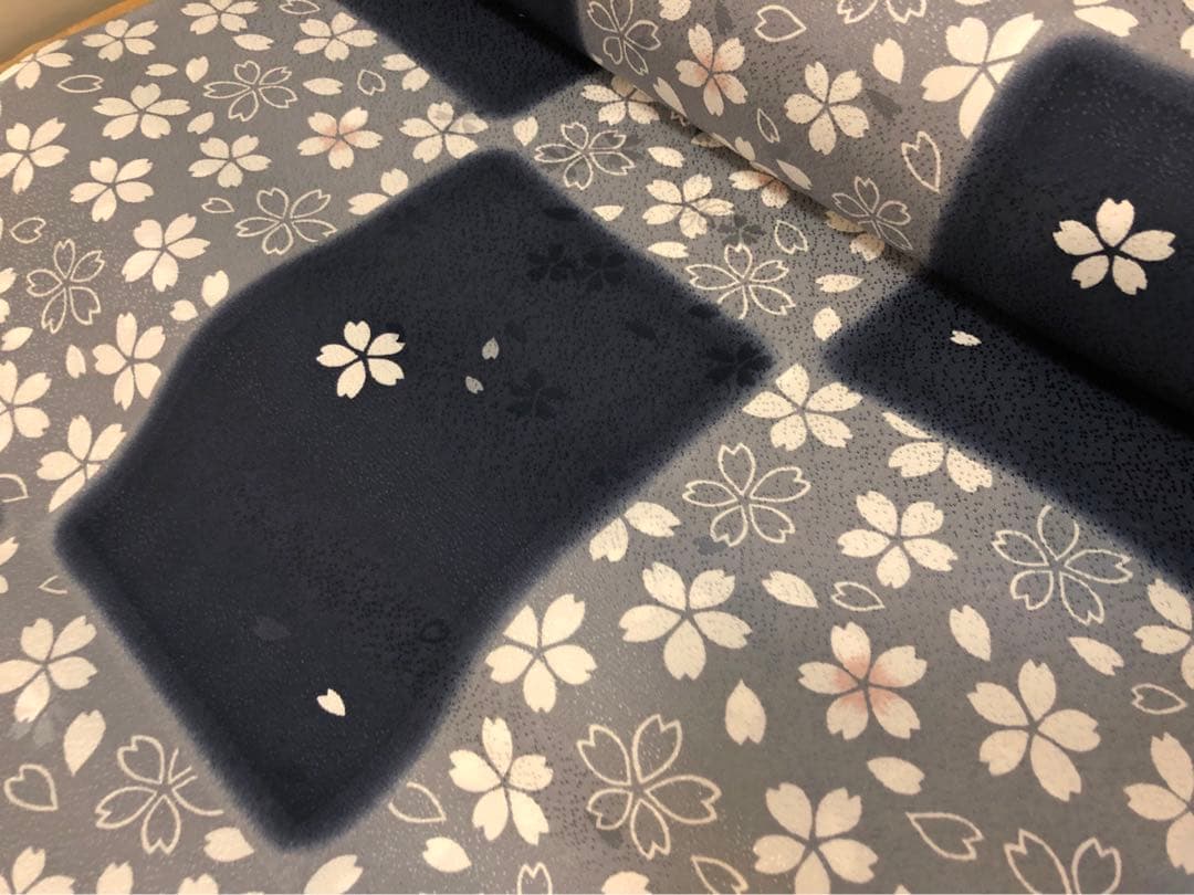 未仕立て　正絹　長襦袢地　格子柄　地紋入り　紺色系