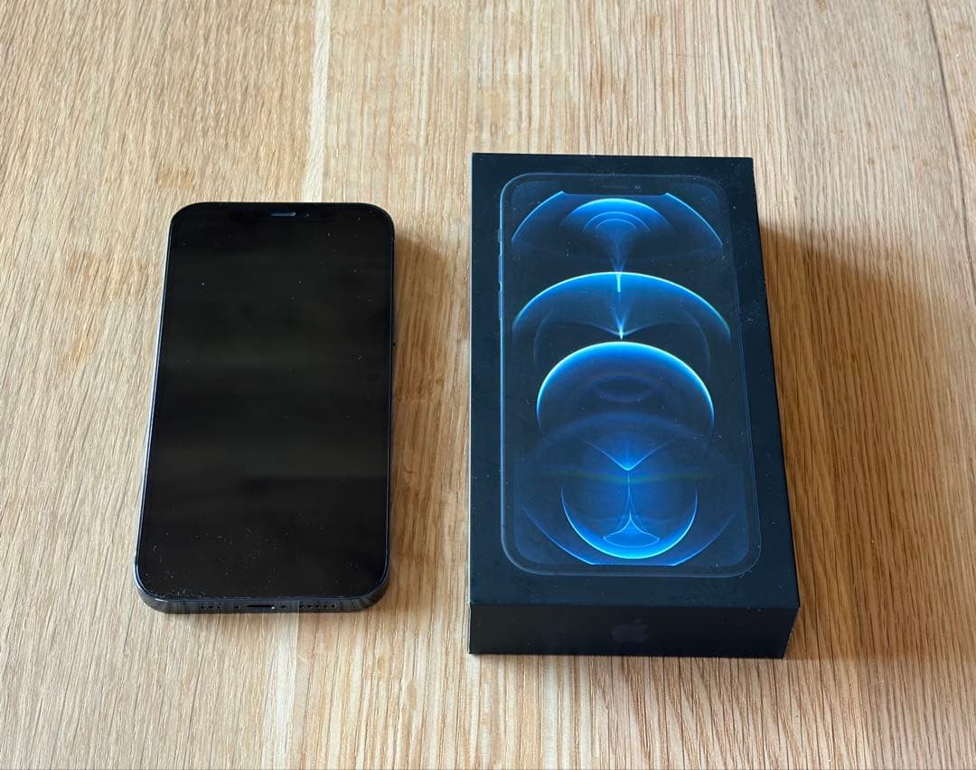 【極美品】Apple iPhone 12 Pro 128GB パシフィックブルー