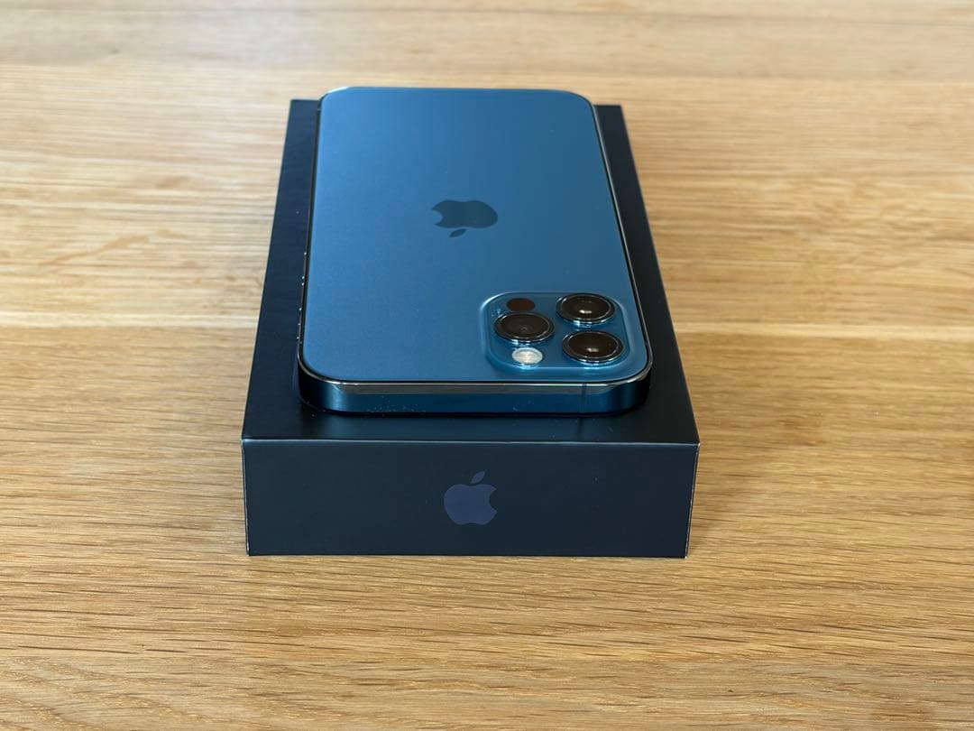 【極美品】Apple iPhone 12 Pro 128GB パシフィックブルー