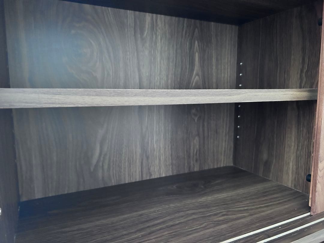 ひ*ろ様 【無印良品】木製カップボード・ウォールナット材（ワゴン付き）木製食器棚