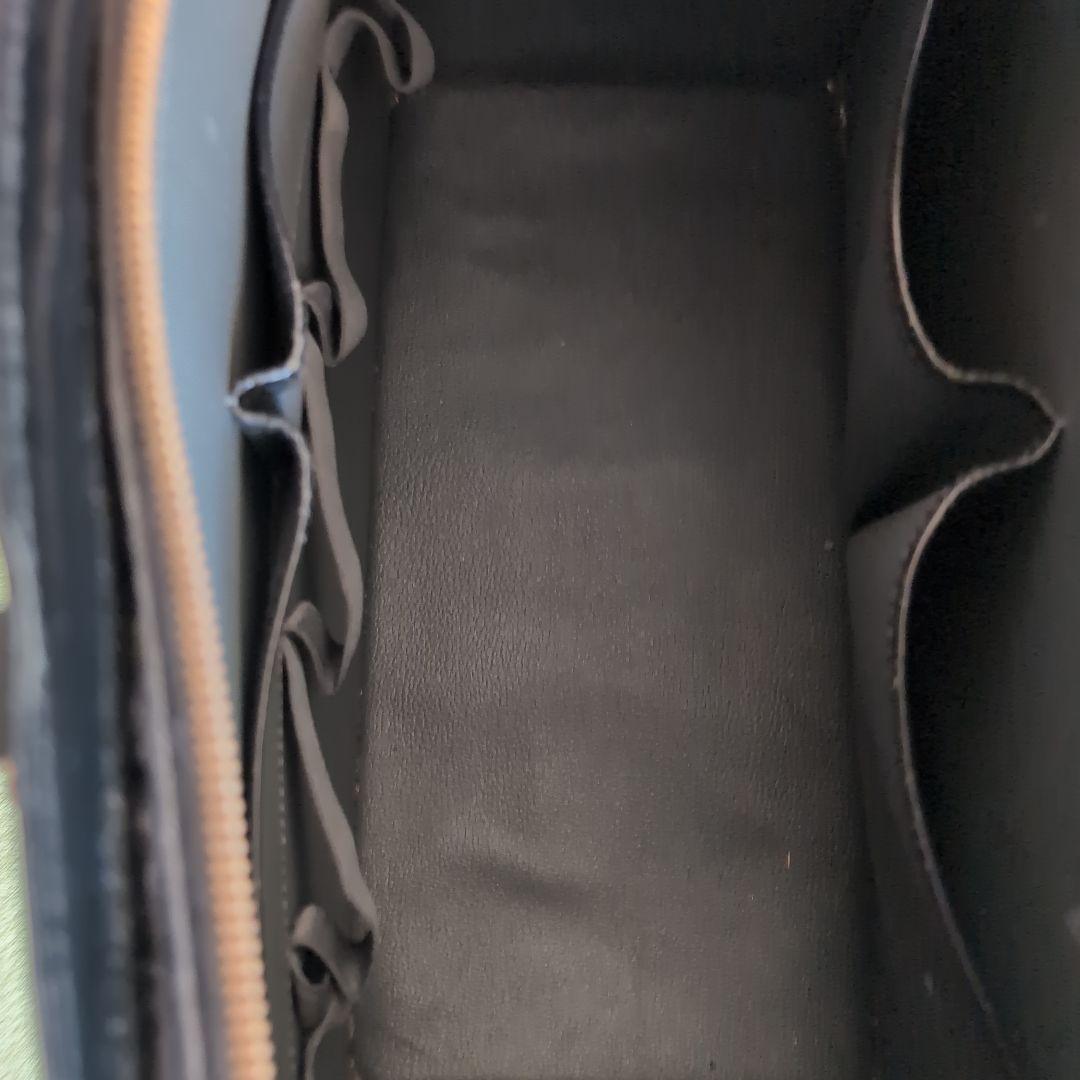 ルイヴィトン ビジネスバッグ エピ リヴィエラ ブラック