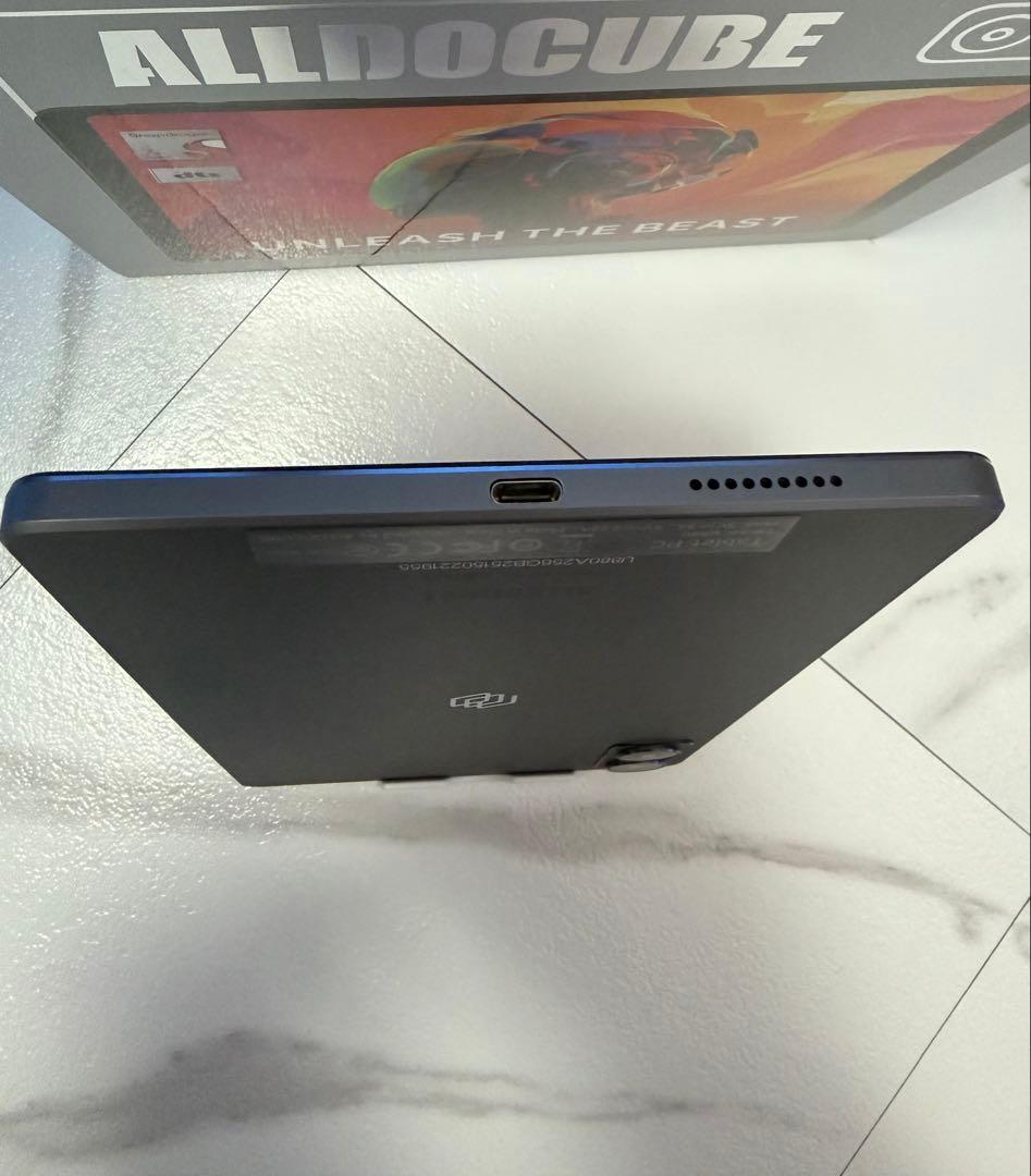 ALLDOCUBE iPlay 70 mini Ultra オマケ付き