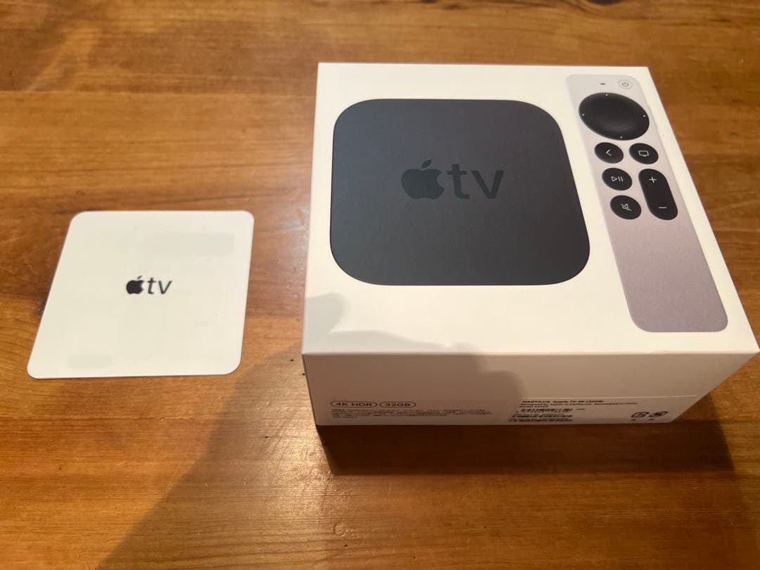 Apple TV 4K 第2世代（32GB）＋リモコン付き
