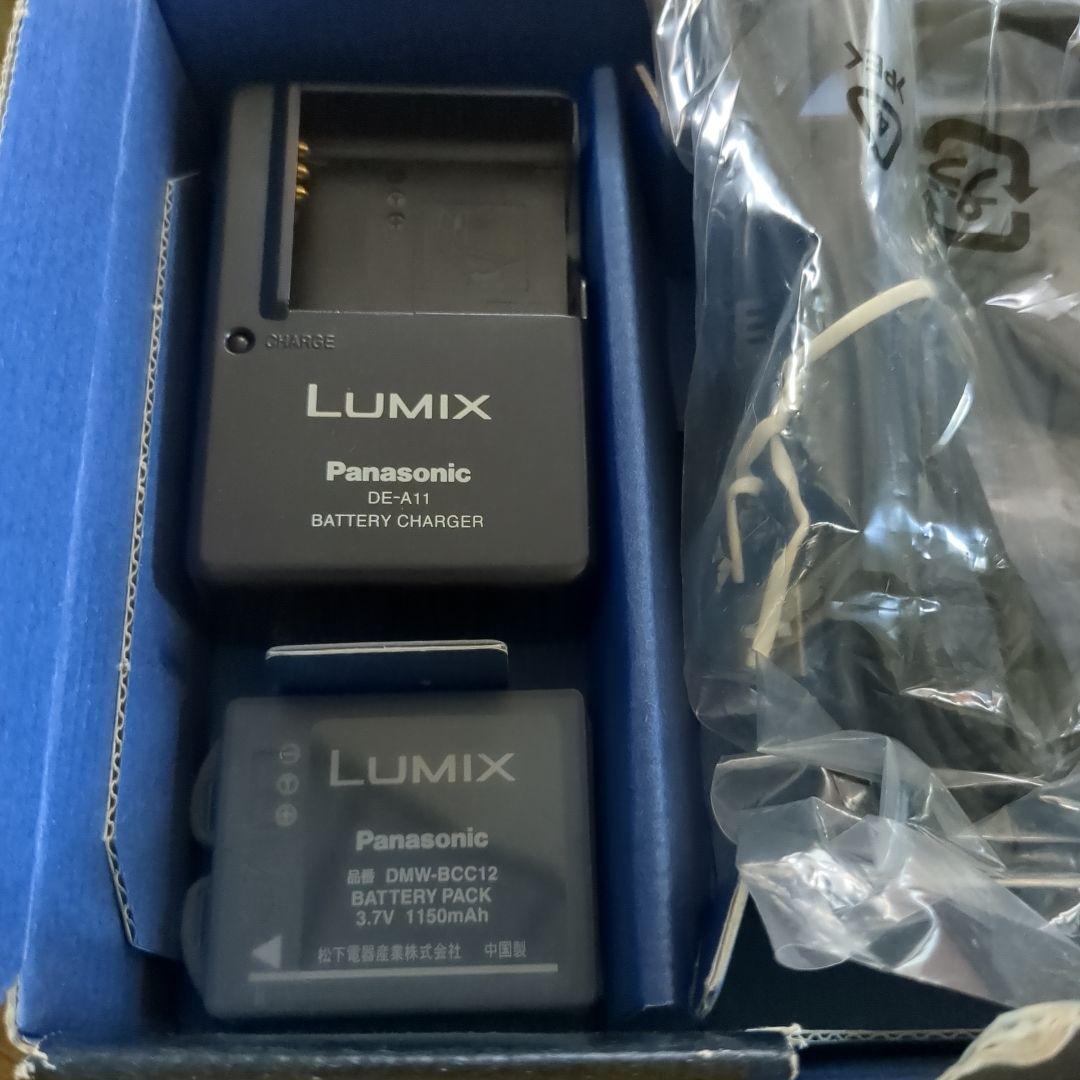 Panasonic 　LUMIX　DMC-FX50 デジタルカメラ【ジャンク】