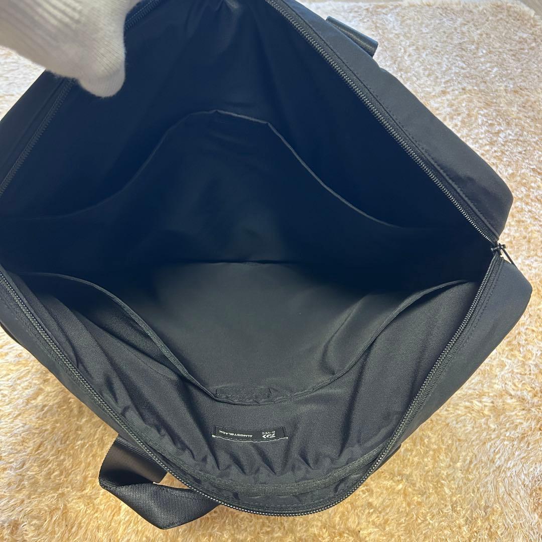 ディーベック オールモストブラック ヘルメットバッグ ショルダーバッグ 黒