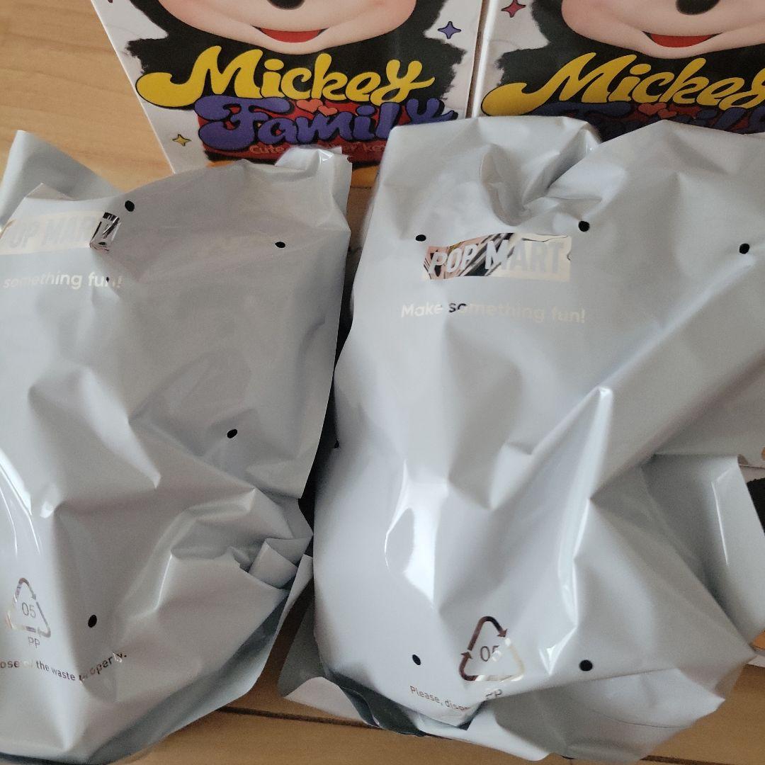 POPMART　ディズニー　ミッキーファミリー　ミニー　韓国　完売　キーホルダー