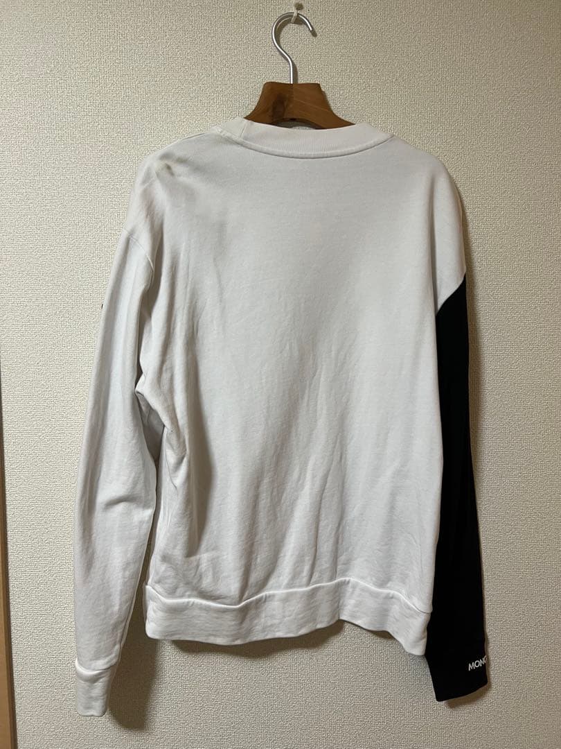 MONCLER ロゴパッチ スウェット トレーナー