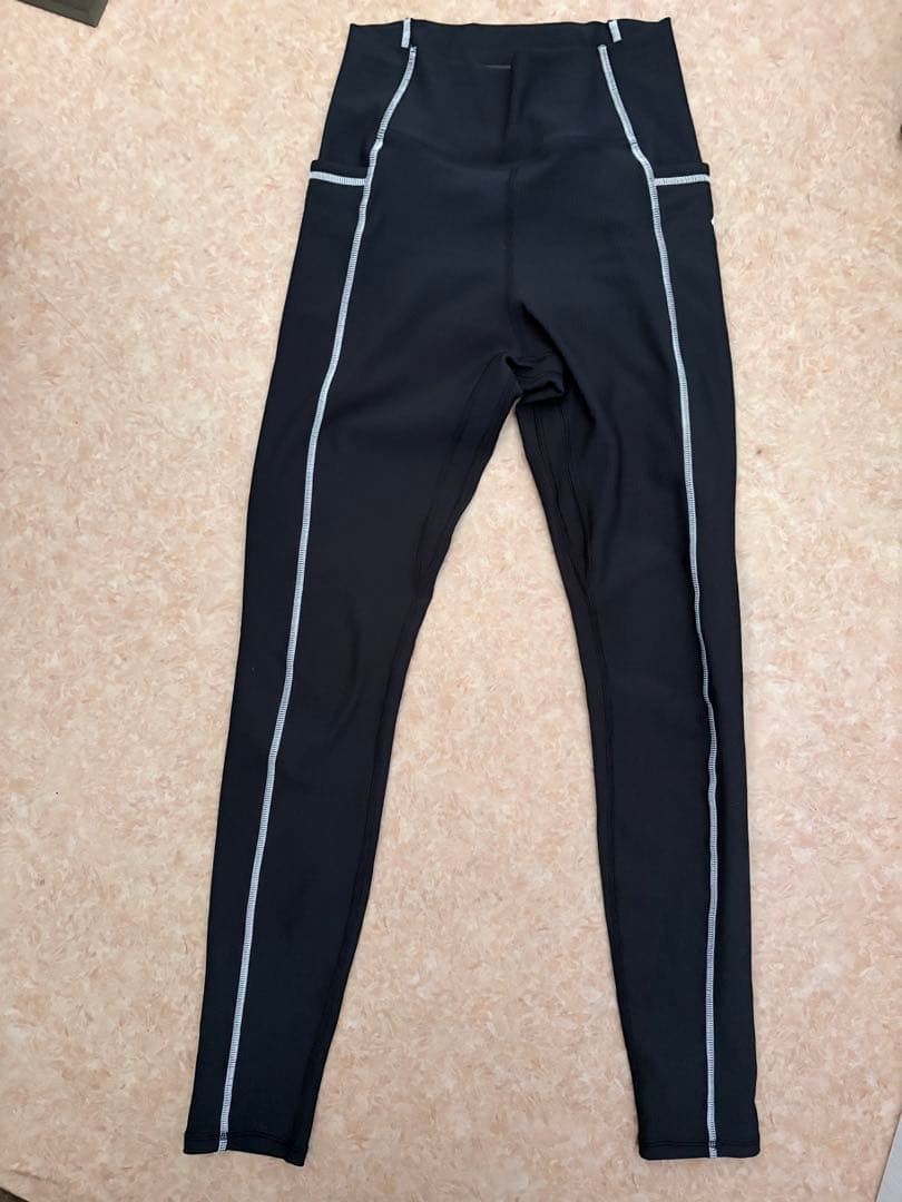 CRONOSブラックレギンス クロノス