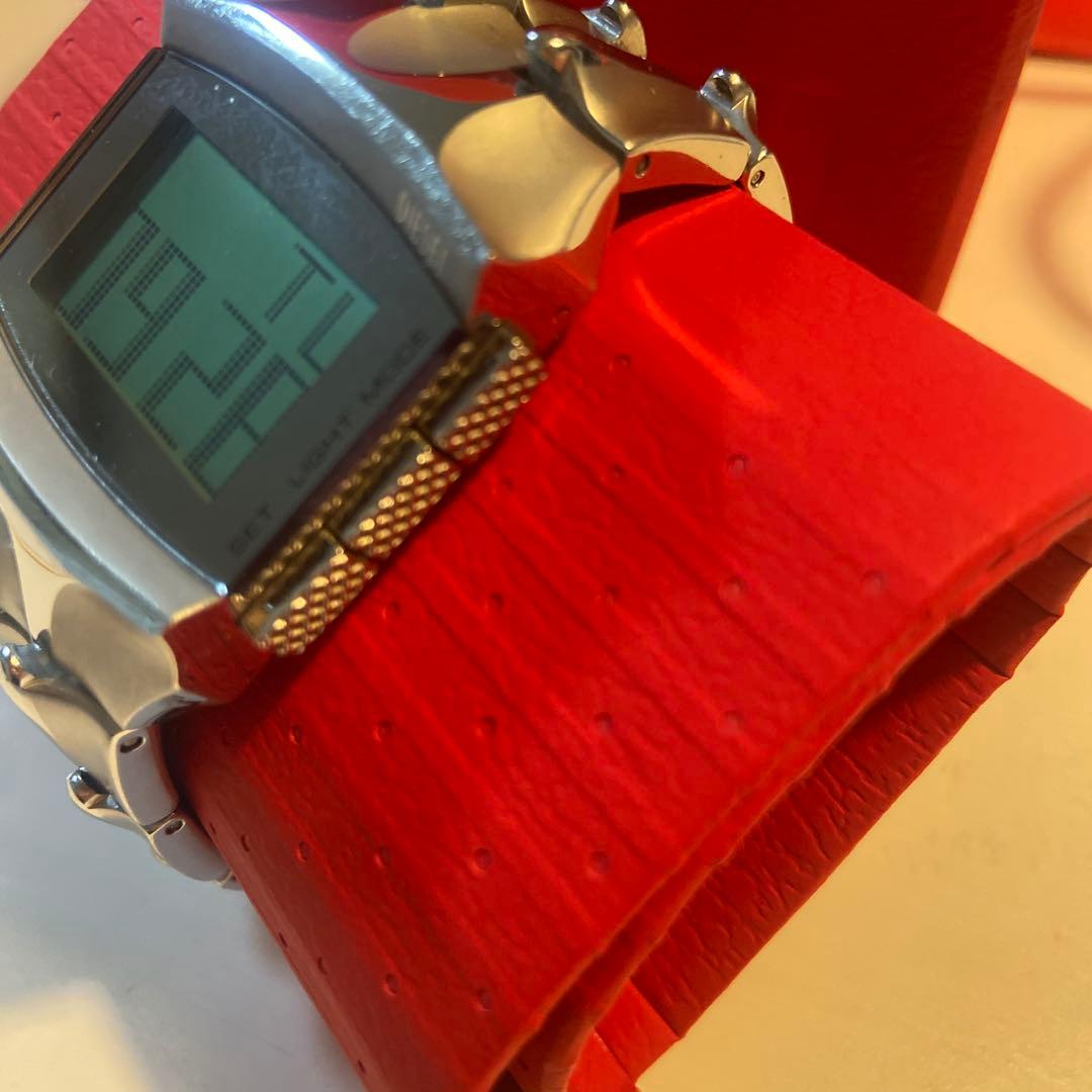 最終値下げ　DIESEL デジタル腕時計 シルバー