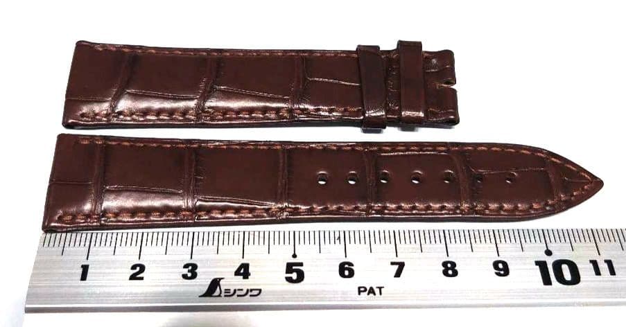 【正規品未使用】上質ワニ革ベルト　21-18ミリ　ピアジェ