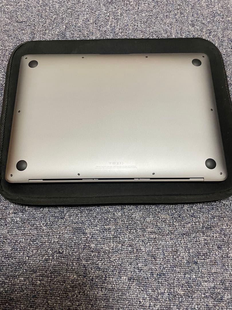 MacBook本体 MacBook Air 13