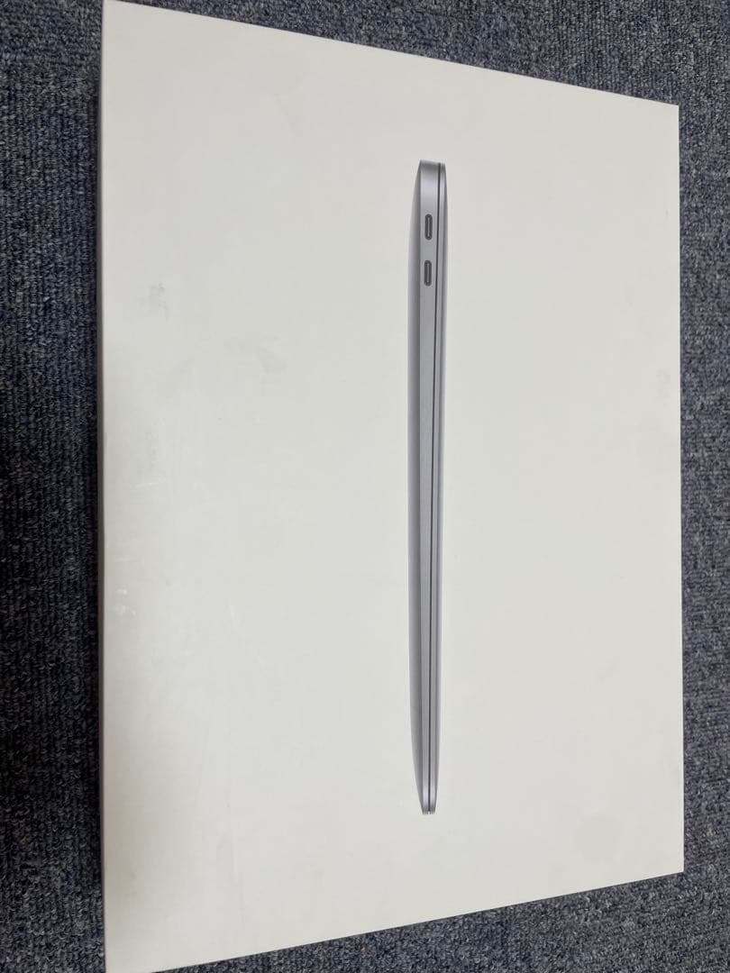 MacBook本体 MacBook Air 13