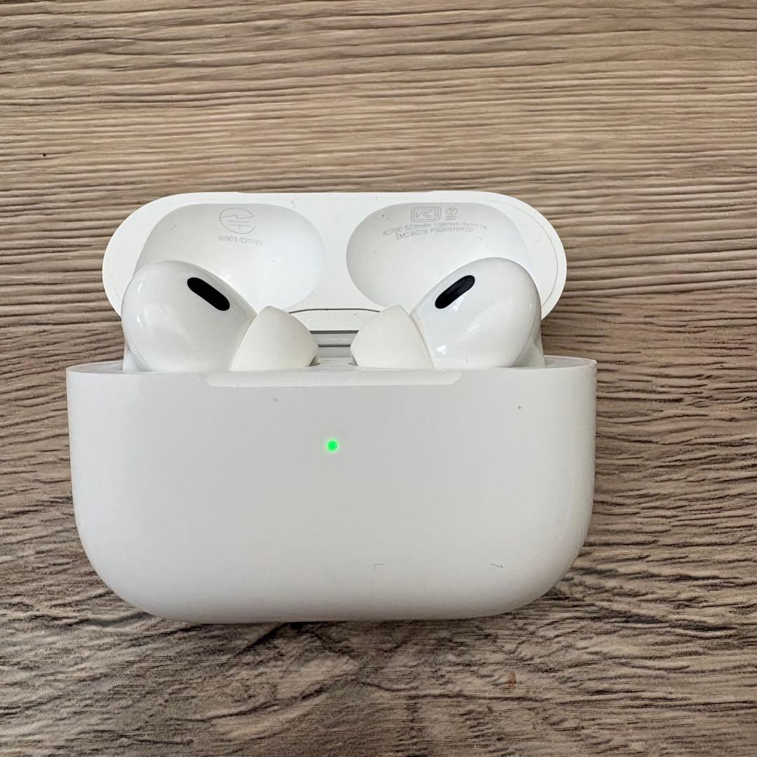 即購入⭕️【美品】AirPods Pro第2世代 Lightning【付属品完備】