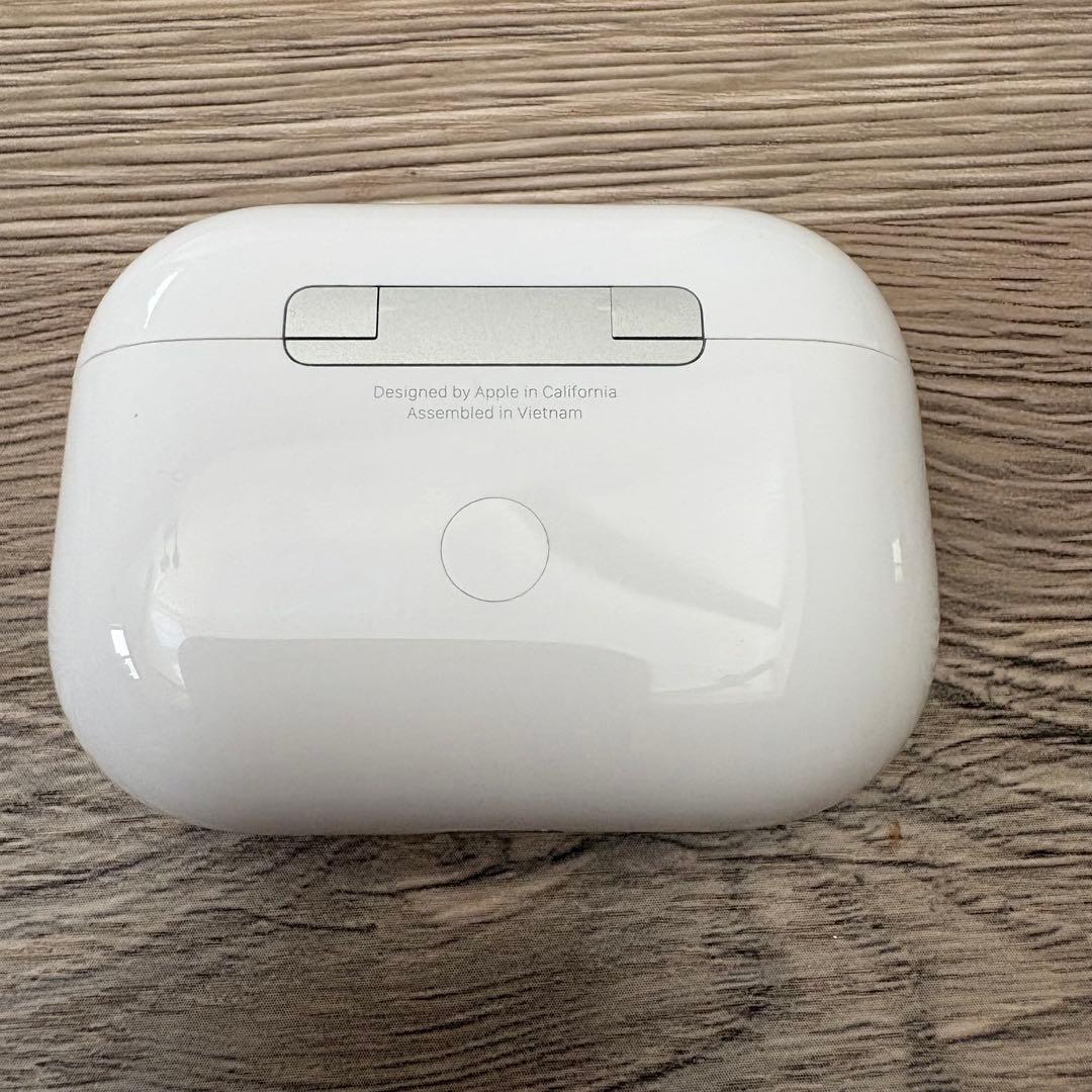 即購入⭕️【美品】AirPods Pro第2世代 Lightning【付属品完備】