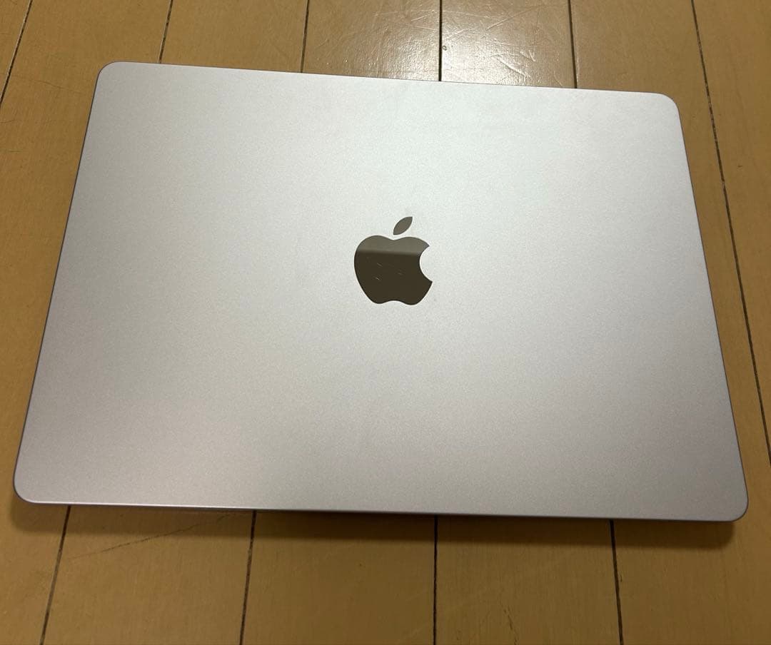 MacBookAir M2 2022 8GB 256GB スターライト13インチ