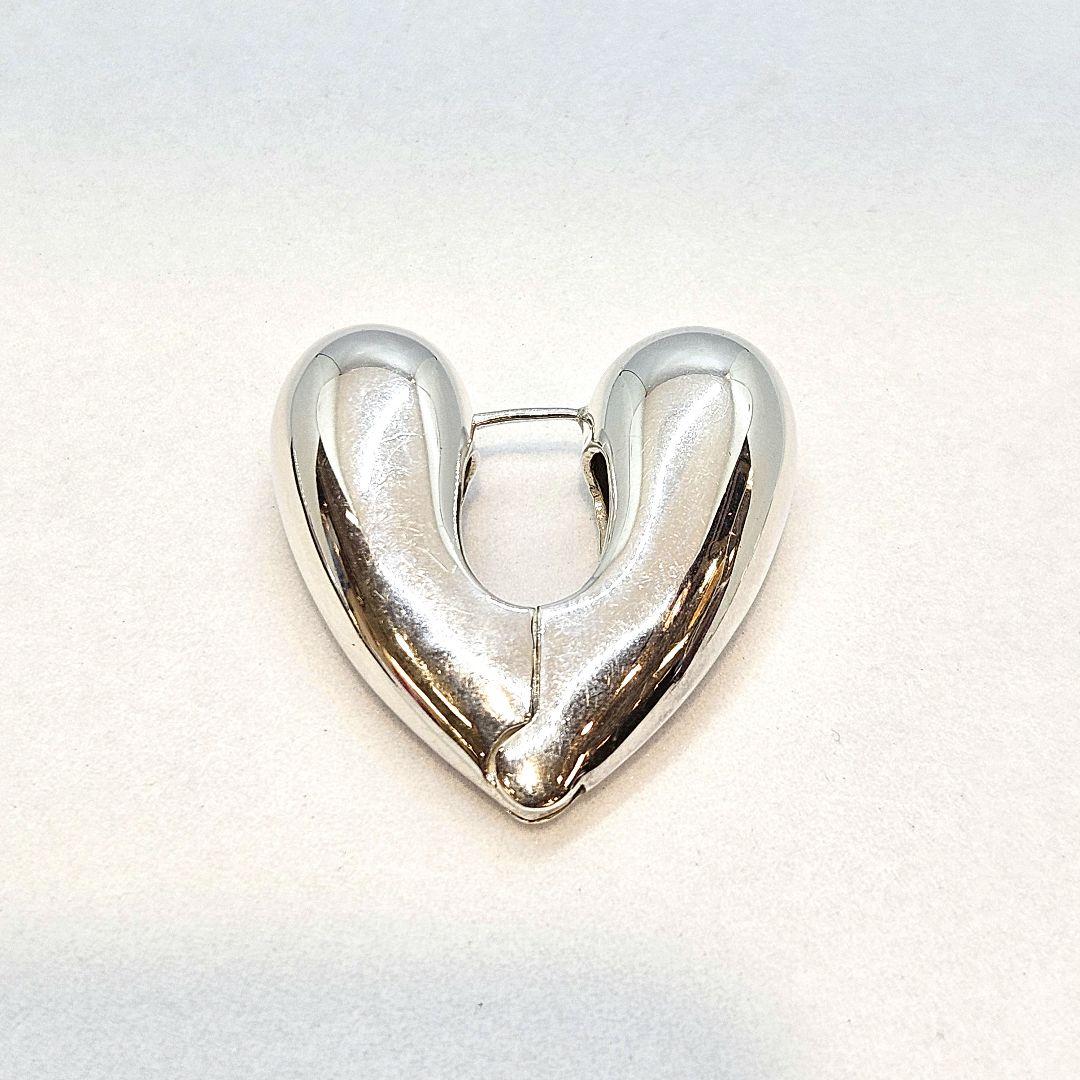 ANNIKA INEZ アニカイネズ ハートフープ ピアス ラージシルバー 片耳