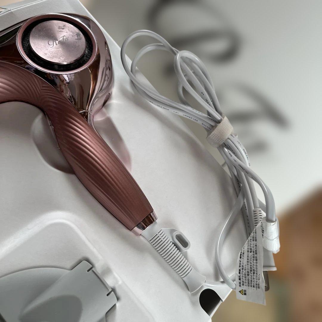 リファピンク ヘアドライヤー(Refs)