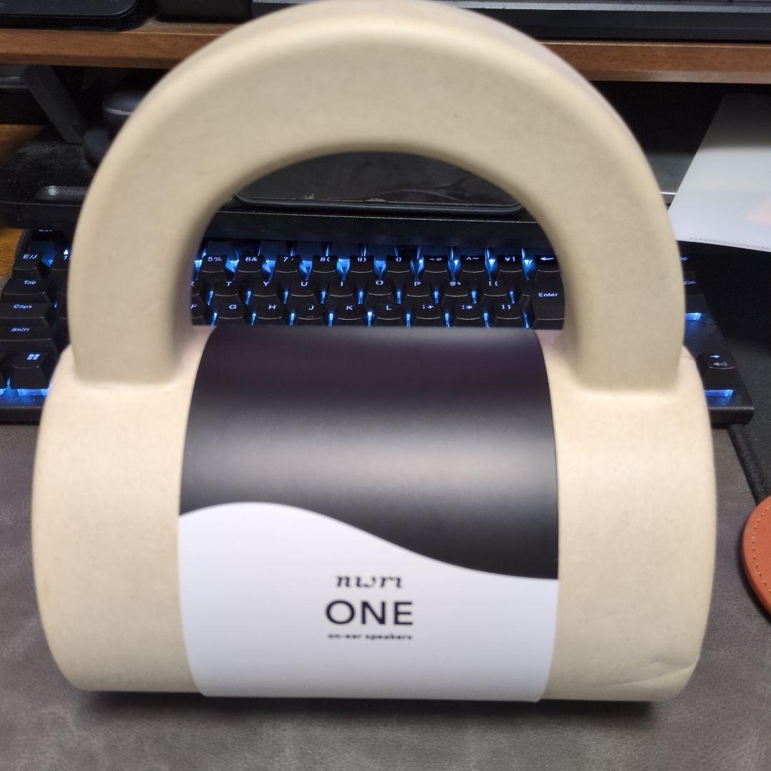 nwm one ワイヤレスヘッドホン