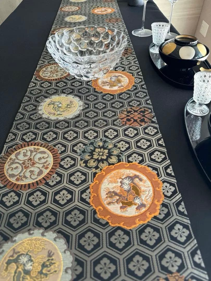 専用◼︎C1128高級袋帯 正絹 絵皿文 亀甲花菱文 テーブルランナー〜280cm