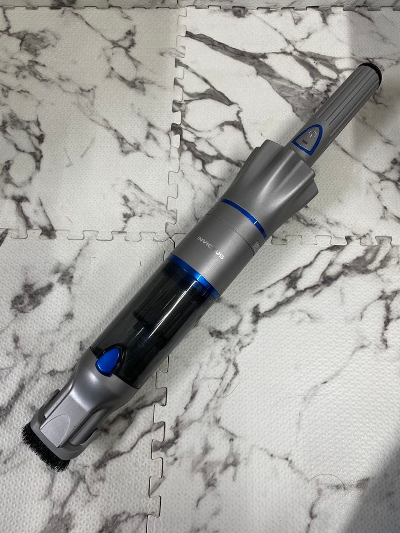 インビクタスワン　コードレスクリーナー　掃除機