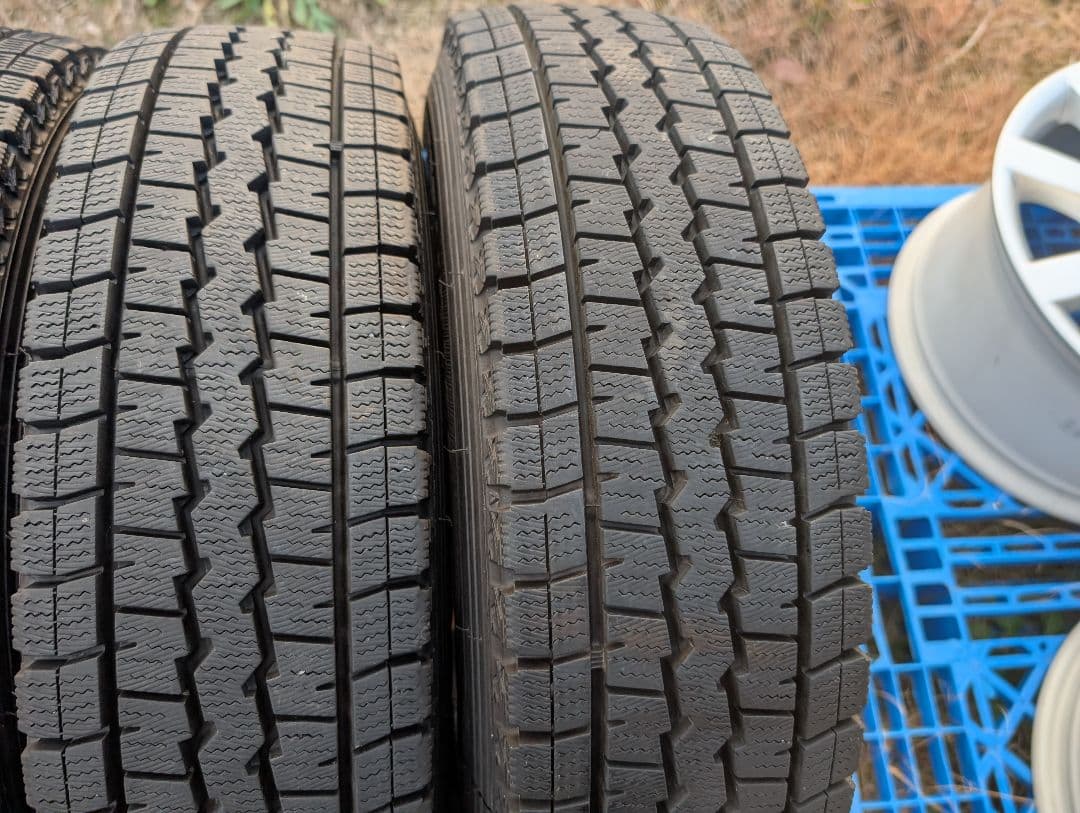 ④GAIA BRIG NV200(NCP160系)専用モデル4本セットの1本