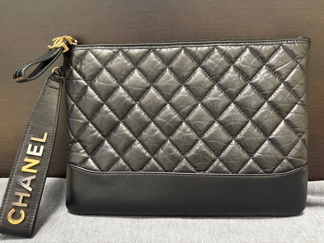 美品　シャネル ガブリエル クラッチ バッグ ブラック　レア　ロゴストラップ