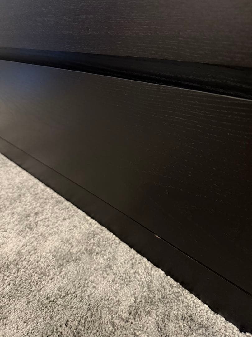 IKEA マルム　黒の木製チェスト 6引き出し