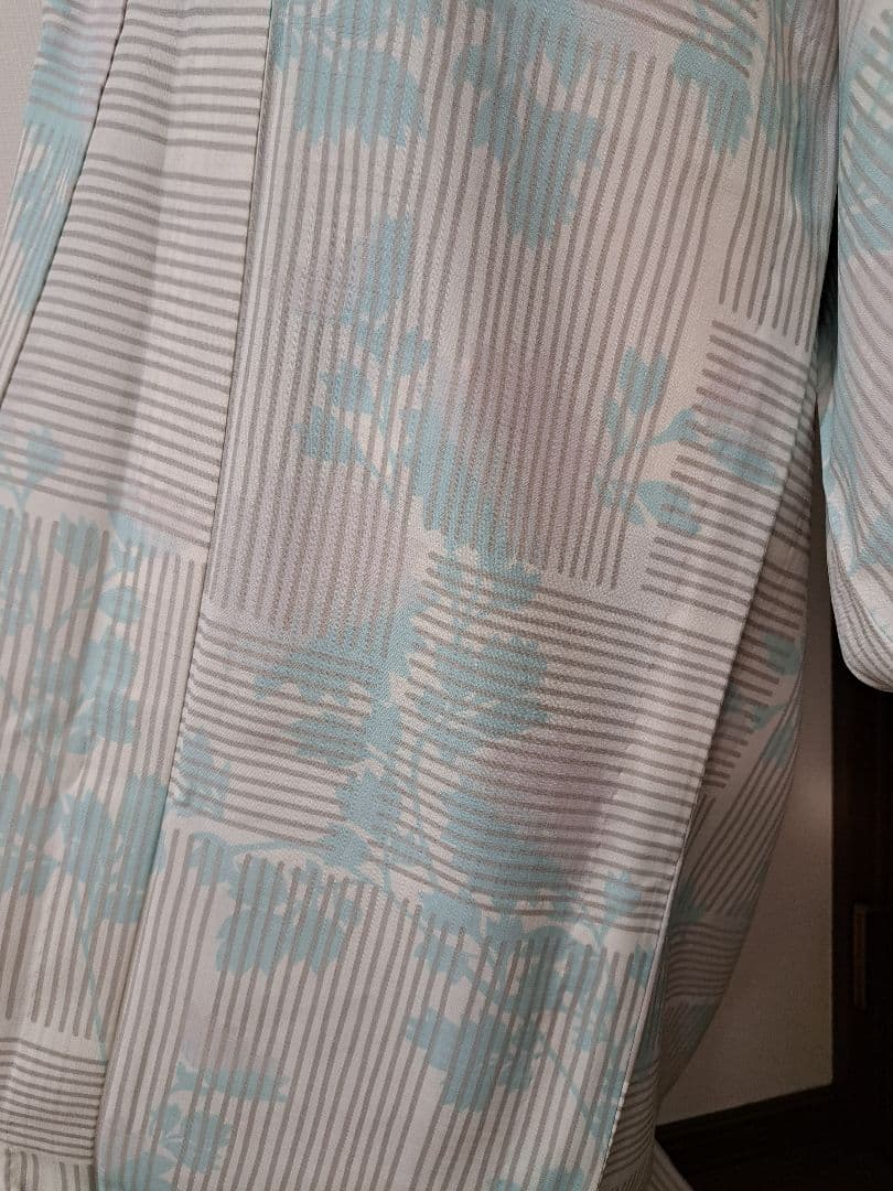 浴衣セット セオα 変わり格子 花柄 アザミ?菊? 夏着物