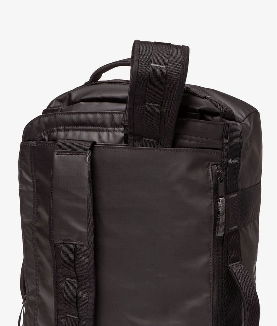 ベースキャンプボイジャーライト32L ノースフェイス バックパック リュック