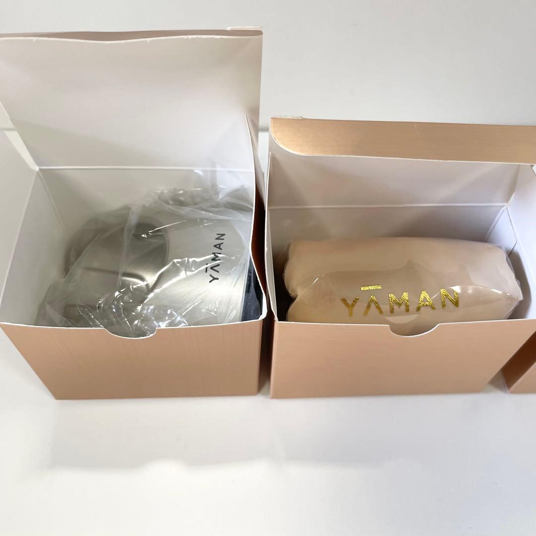 美品 YA-MAN フォトプラスシャイニーネオ　YJFM18N 美顔器