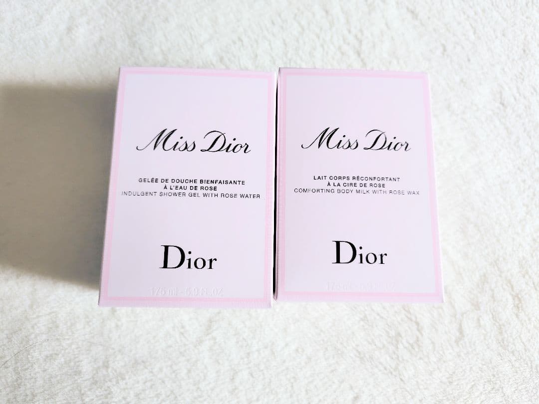 ミスディオール　シャワージェル＆ボディミルク　　　　　未使用品