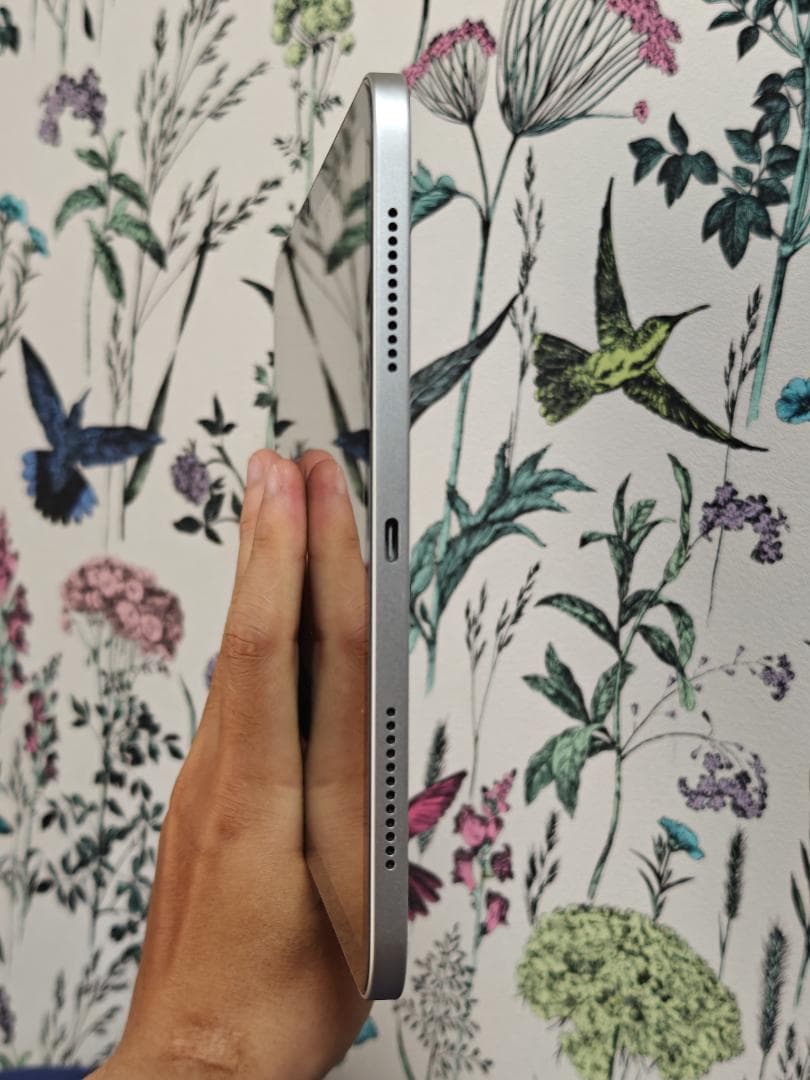 Apple iPad (第10世代) Wi-Fi モデル シルバー