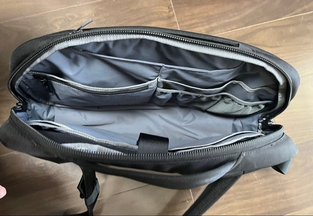 バッグ Aer Travel Sling 2 Black