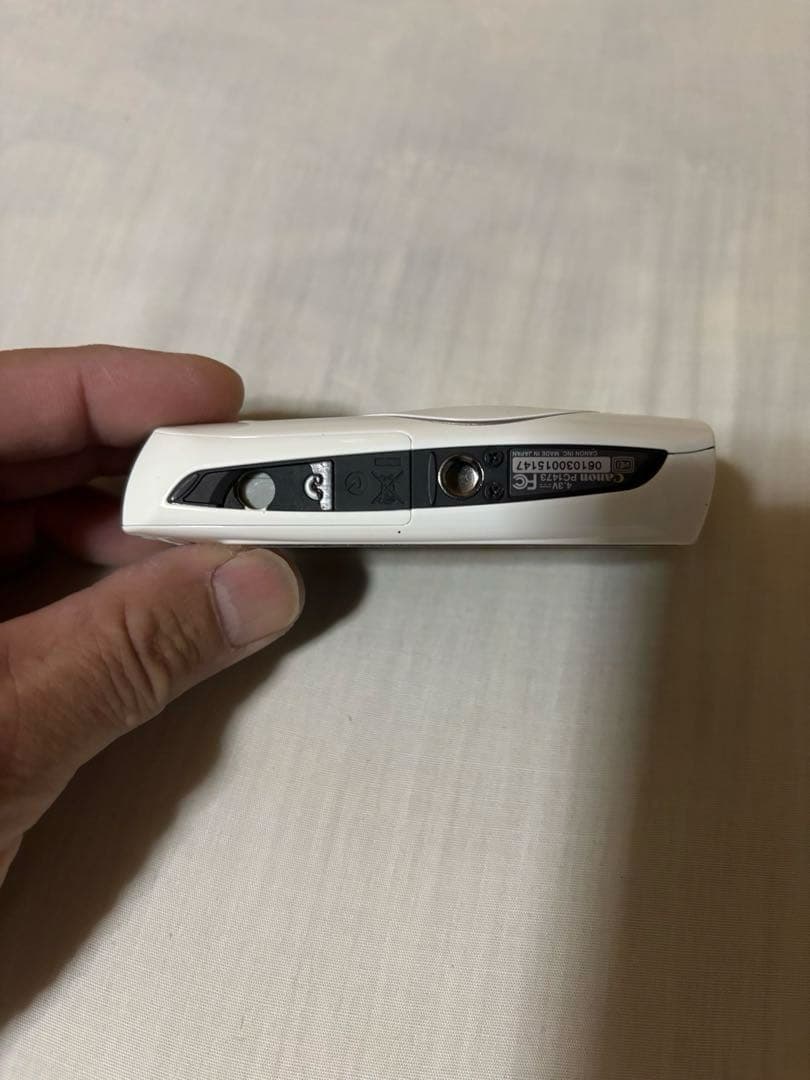 Canon IXY 30s ホワイト コンパクトデジタルカメラ ジャンク品