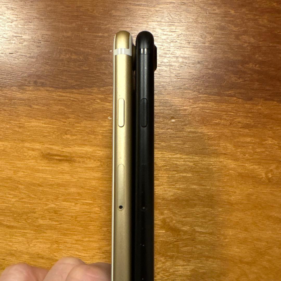 【美品】iPhone7 32GB2台セット ローズゴールド・ブラックSIMフリー