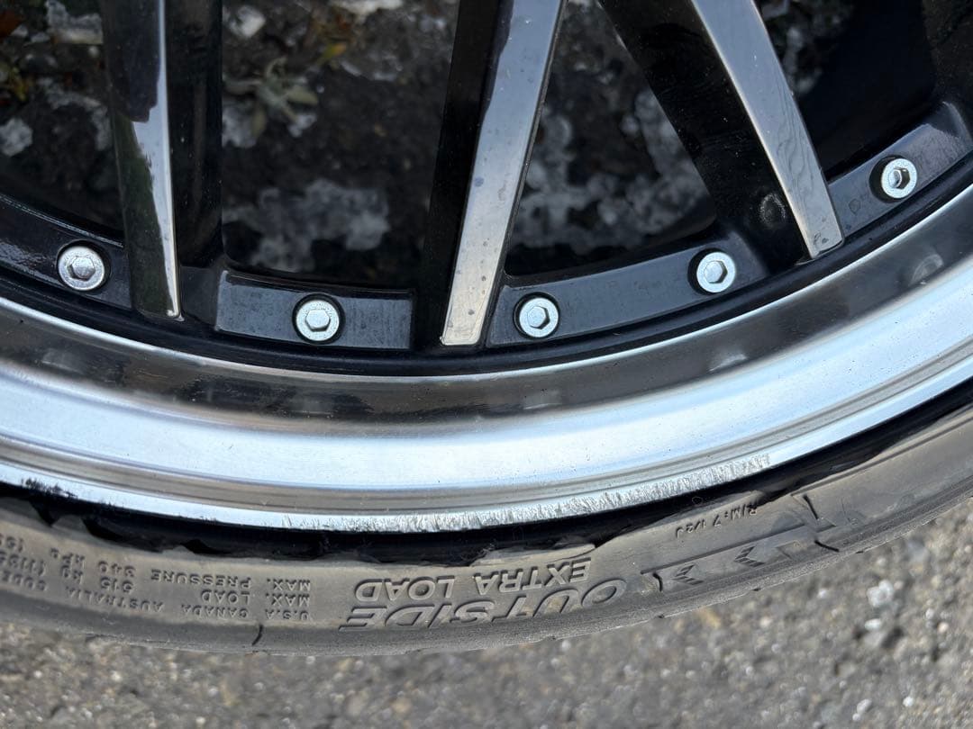 【最終値下げ】30プリウス 19インチ　アネーロコラソン