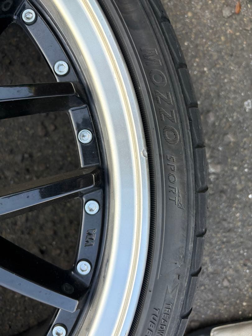 【最終値下げ】30プリウス 19インチ　アネーロコラソン