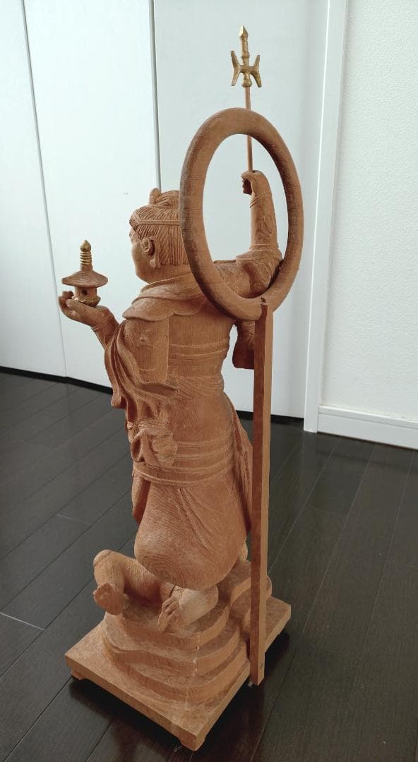毘沙門天　一木造　 約68cm