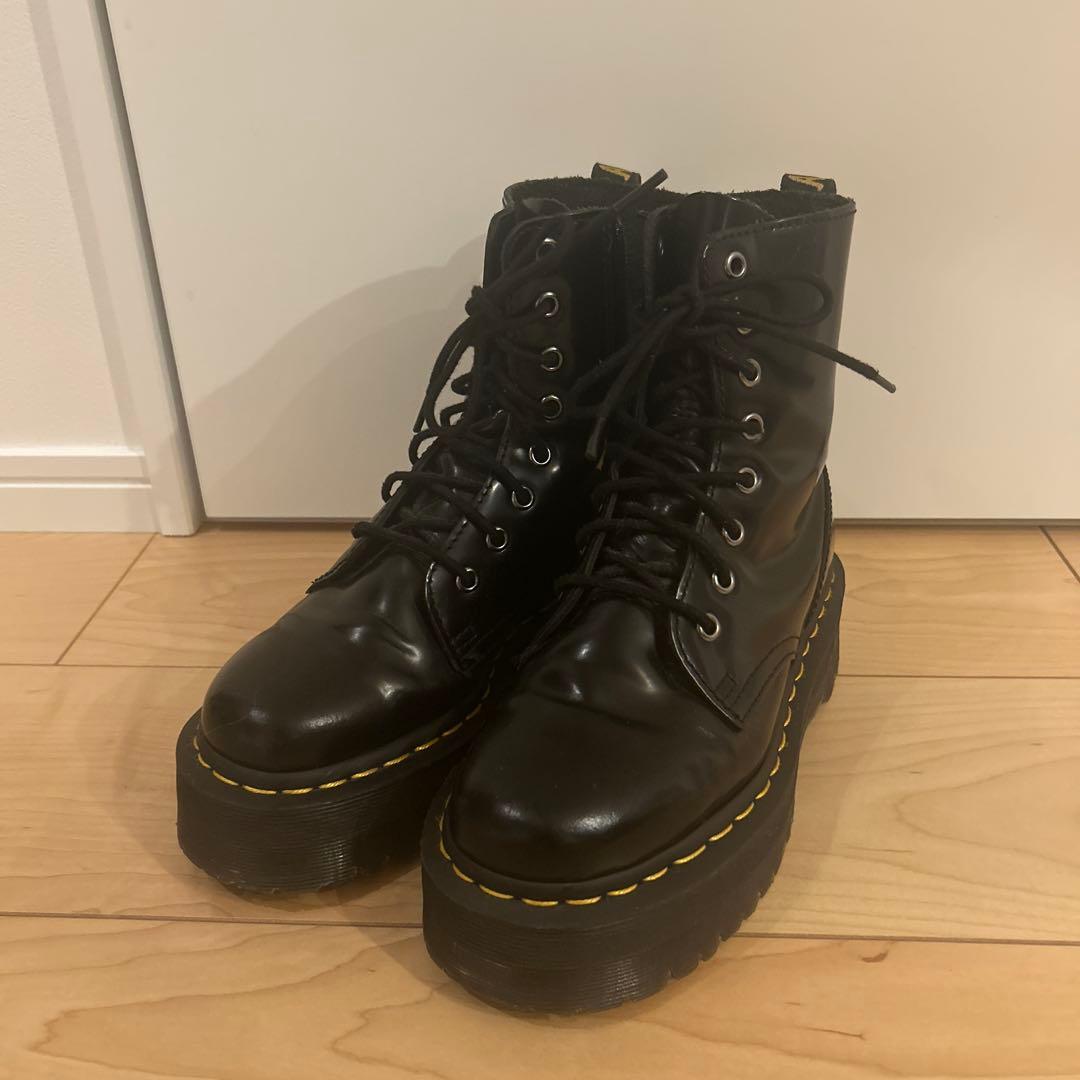 厚底ドクターマーチン ジェイドン 8ホール JADON 8ホールブーツ　UK4