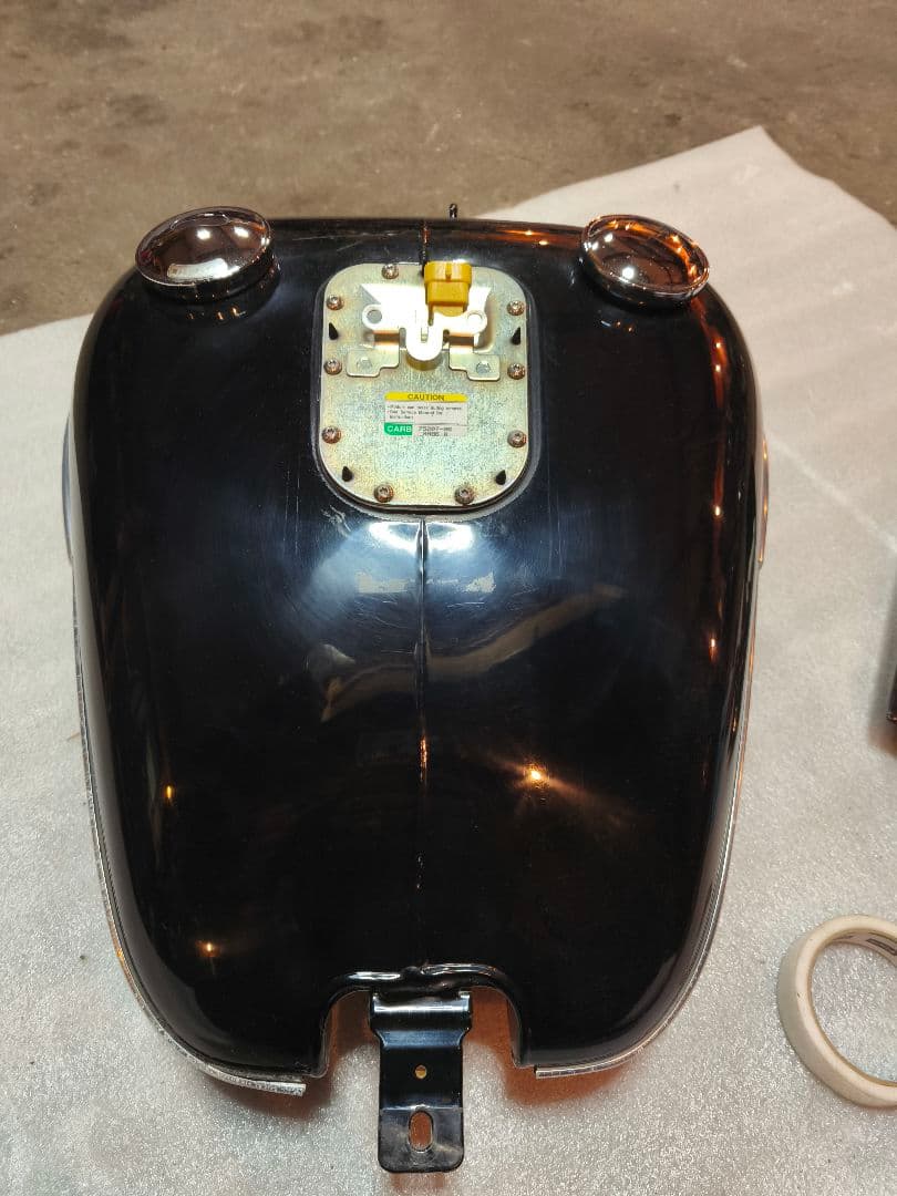 ハーレーダビットソン　FLSTC純正タンク